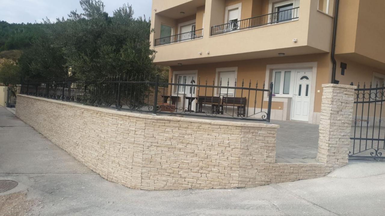 Ferdo 2 Leilighet Makarska Eksteriør bilde